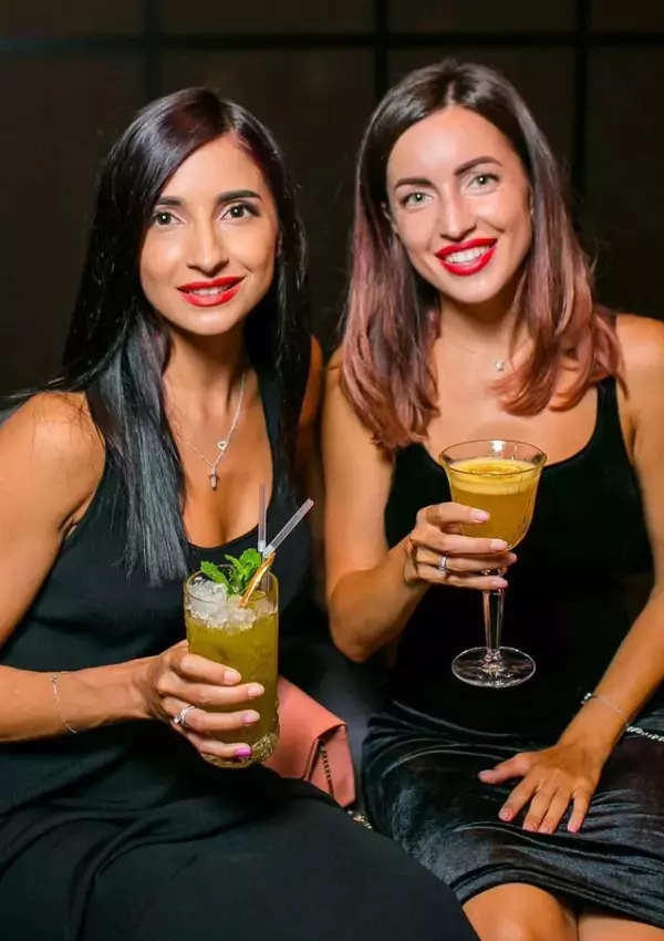 Elena-_i-Inessa-Voscoboinic-2-1024x1024-1