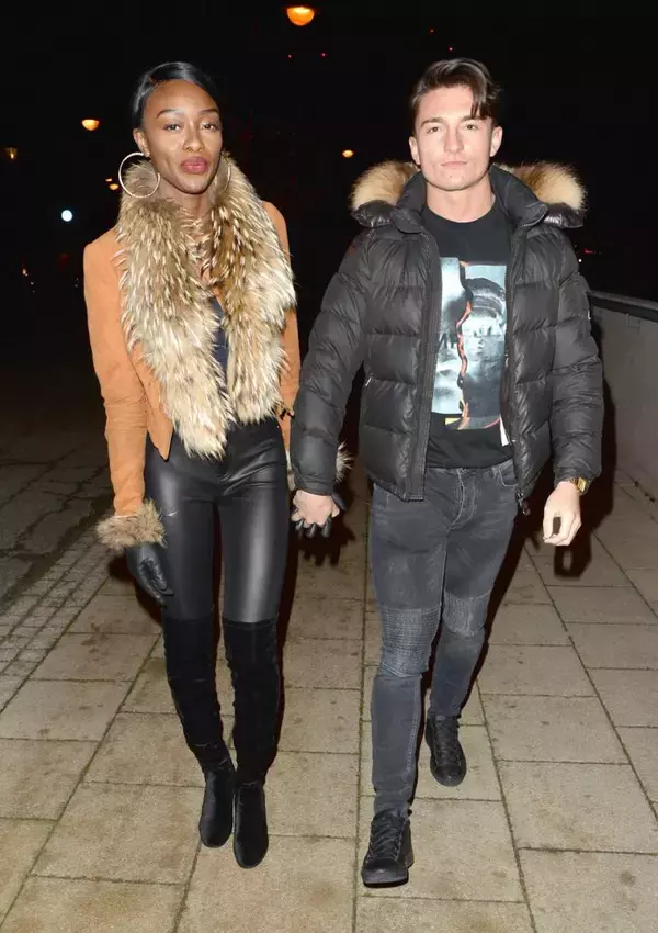 Naomi Hedman vedeta in Marea Britanie