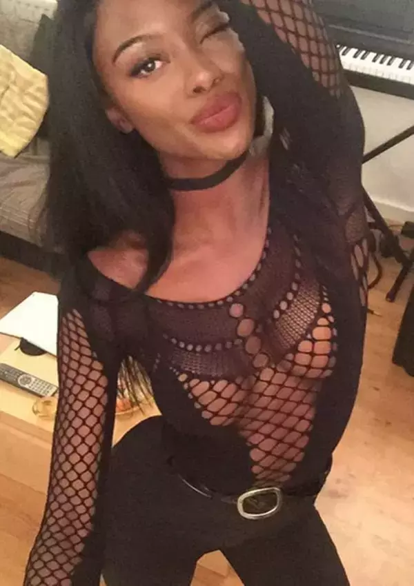 Naomi iubita lui Ristei