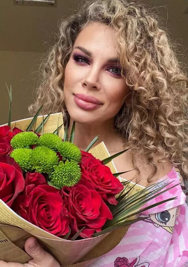 Alina-Laufer-3-1024x1024