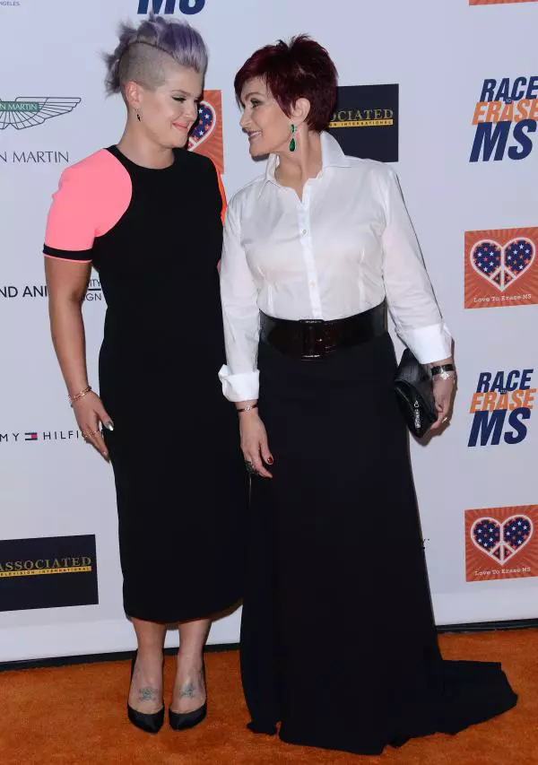 Sharon şi Kelly Osbourne