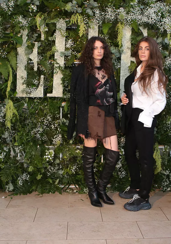 Andra Olaru & Stefana Maior (ALMAZ)