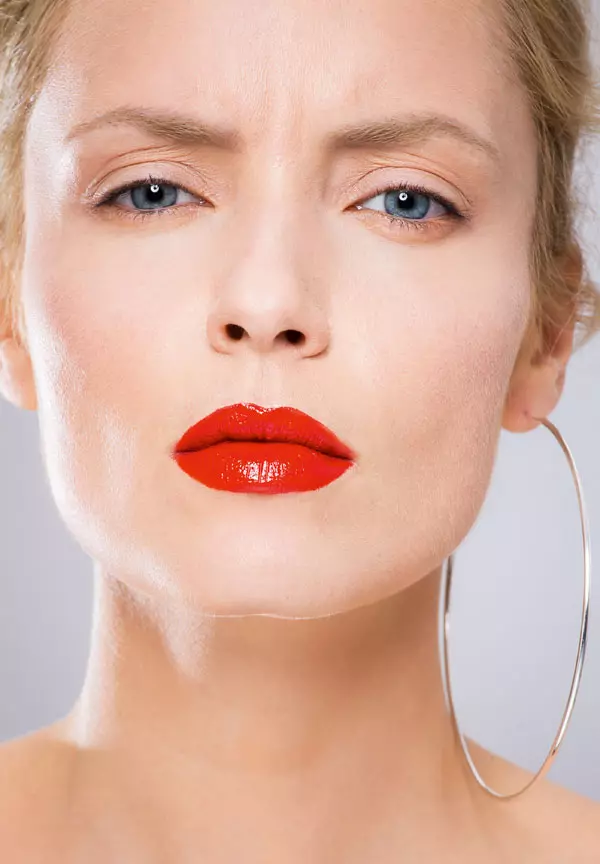 RUJUL: DOZA DE CULOARE