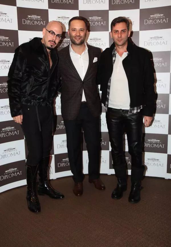 Joaquin Bonilla, Alex Popescu, Ovidiu Buta