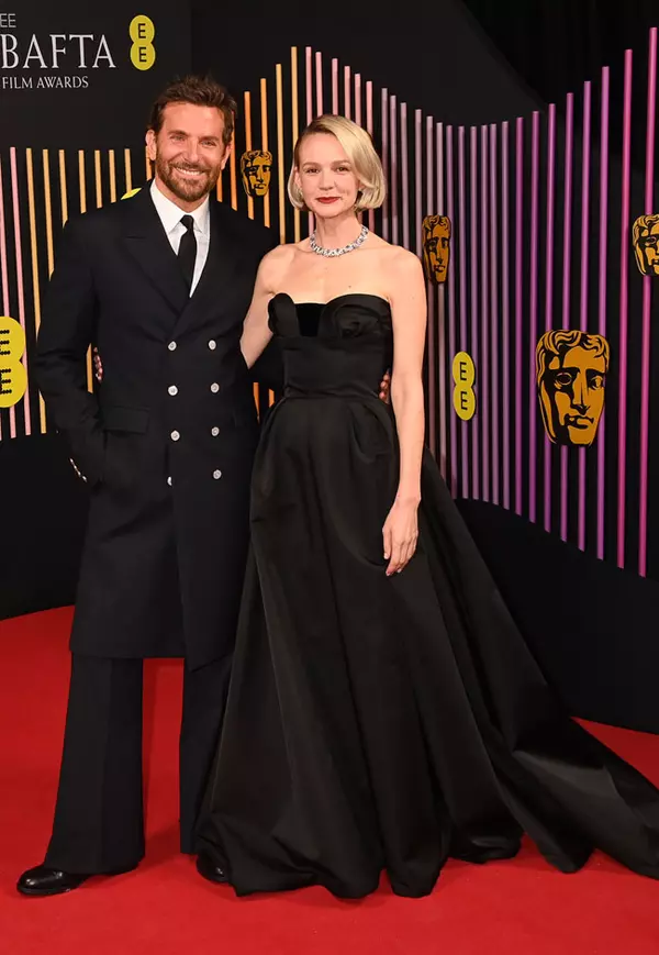 Bradley Cooper & Carey Mulligan
