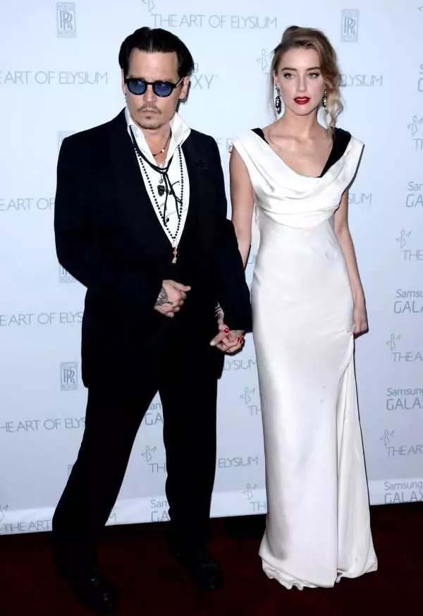 Amber-Heard-si-Johnny-Depp-1