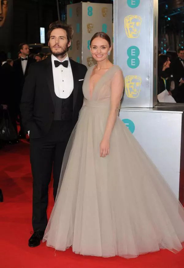 Laura Haddock si  Sam Claflin