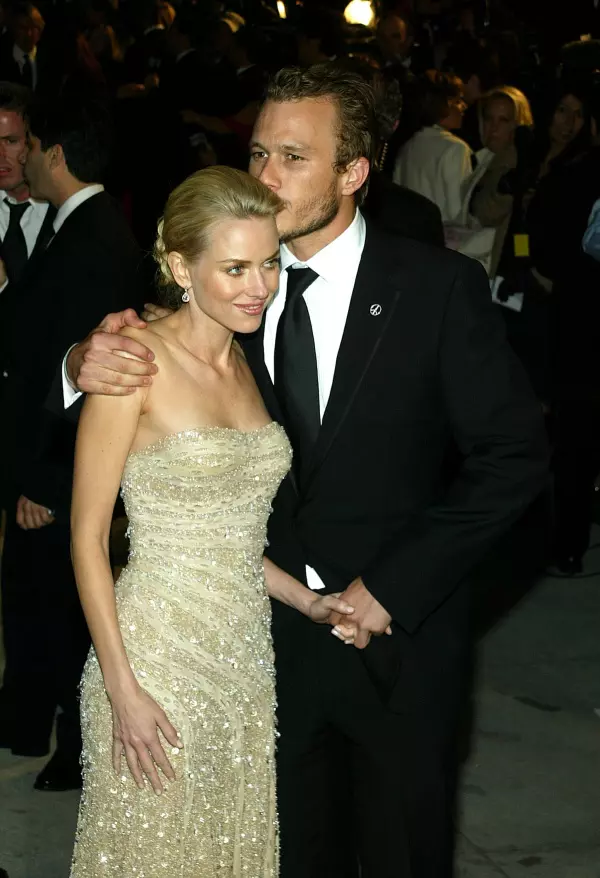 Naomi Watts şi Heath Ledger