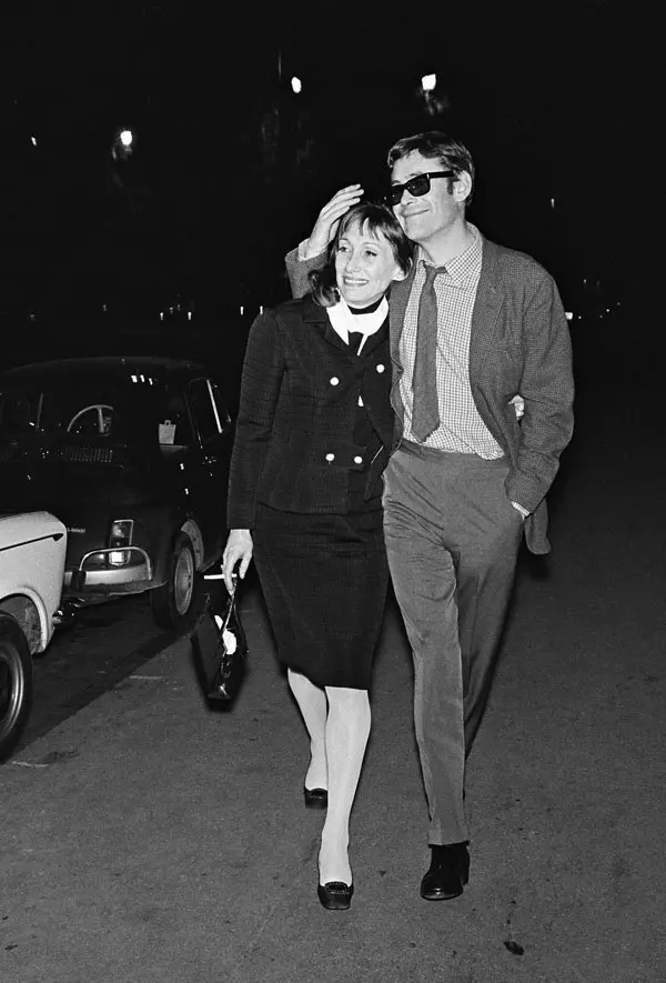 Cu Sian Philips, prima lui sotie