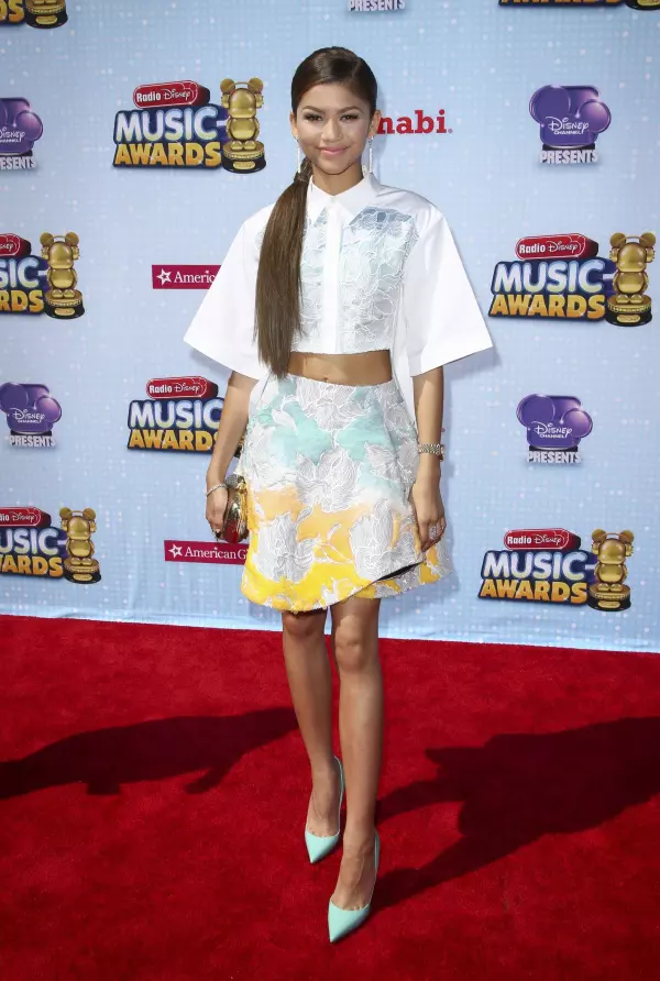 Zendaya Coleman, în Peter Pilotto, la Premiile Radio Disney Music Awards 