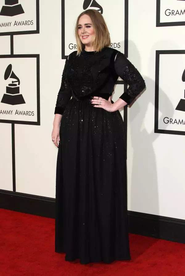 Adele - Rochie Givenchy Haute Couture