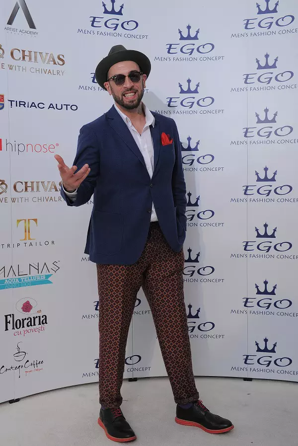 CRBL (vestimentatie EGO)