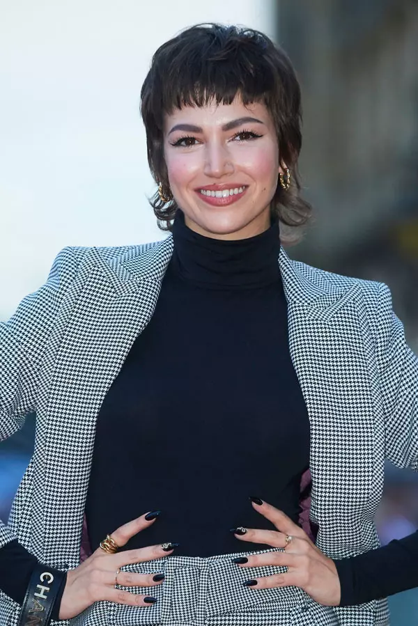 Mullet (Úrsula Corberó)
