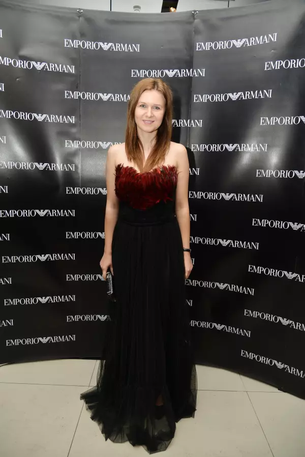 Raluca Hagiu (Unica)