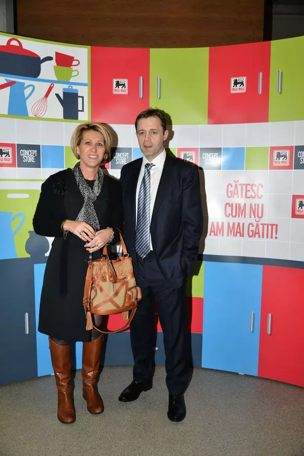 Laure Piesvaux si Xavier Piesvaux (Mega Image)