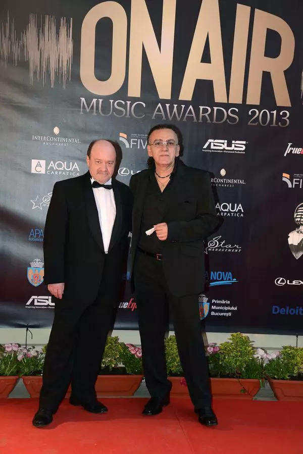 Nicu Alifantis si Marius Batu (Poesis)