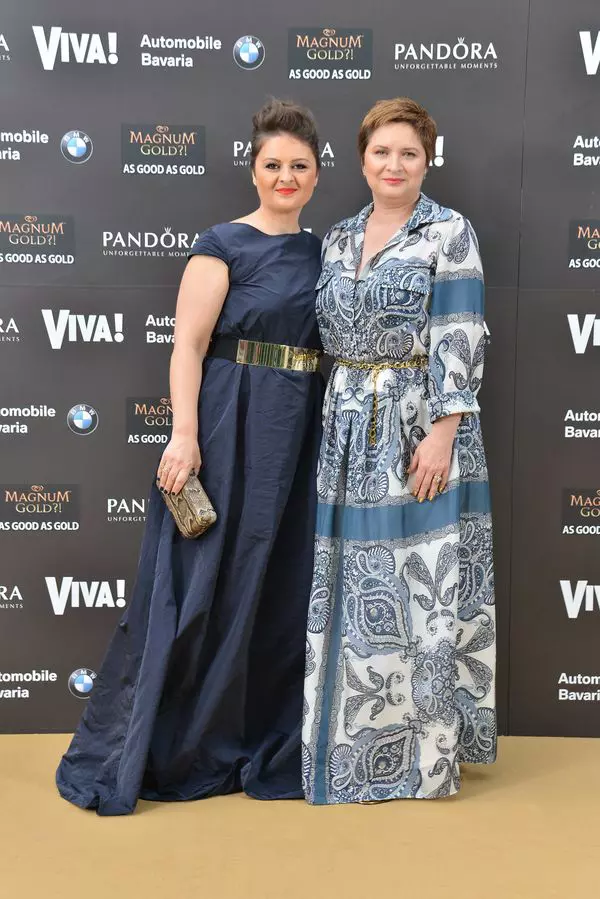 Cristina Stanciulescu si Luana Danet (Viva)