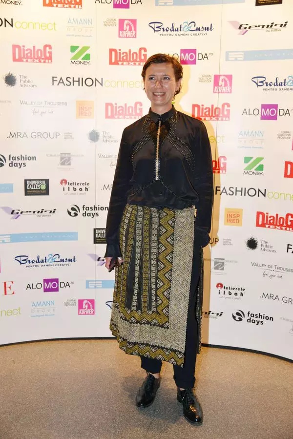 Silvia Serban (Idelier)