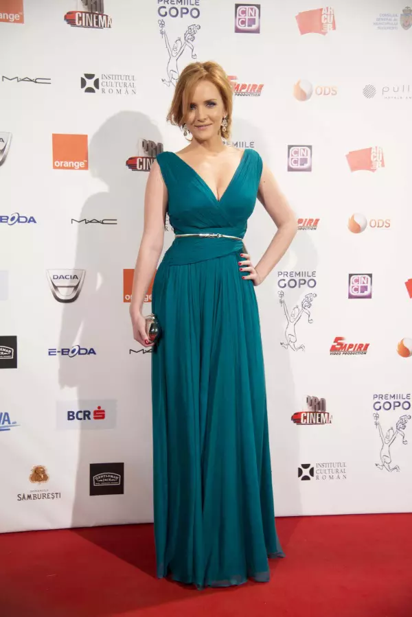 Ioana Maria Moldovan - Rochie Ina Isbasescu