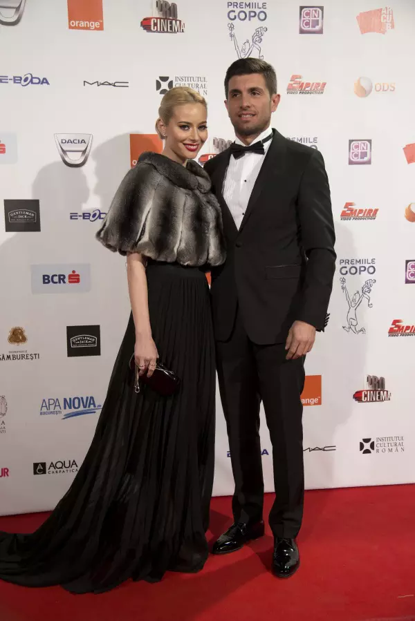 Laura Cosoi si Cosmin Curticapean