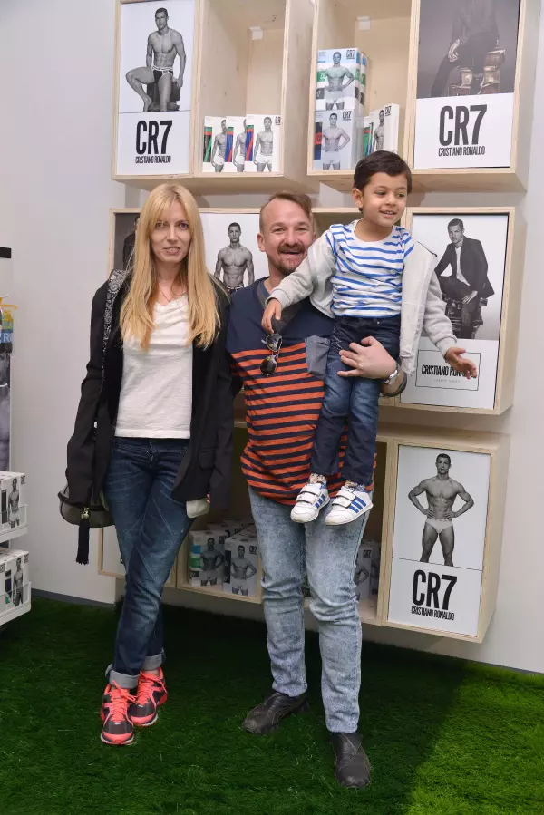 Noemi Revnic, Mihai Ursa si Avi