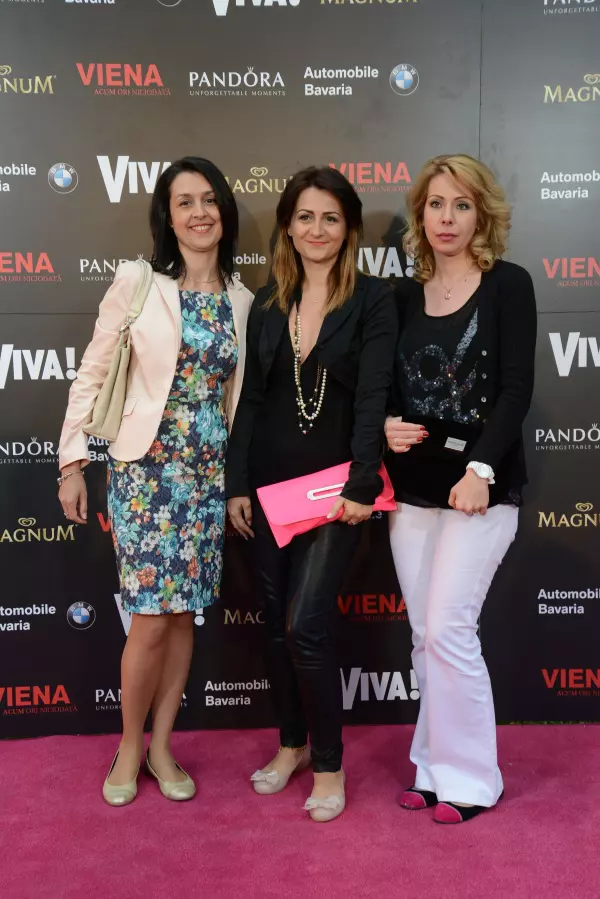 Anca Dumitrescu (Lexus),Magda Popescu (Palladin Media) Oana Dumitrache (Toyota)