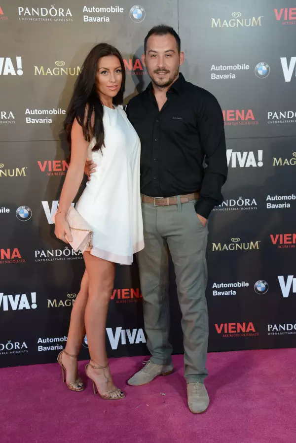 Stefan Stan si iubita lui