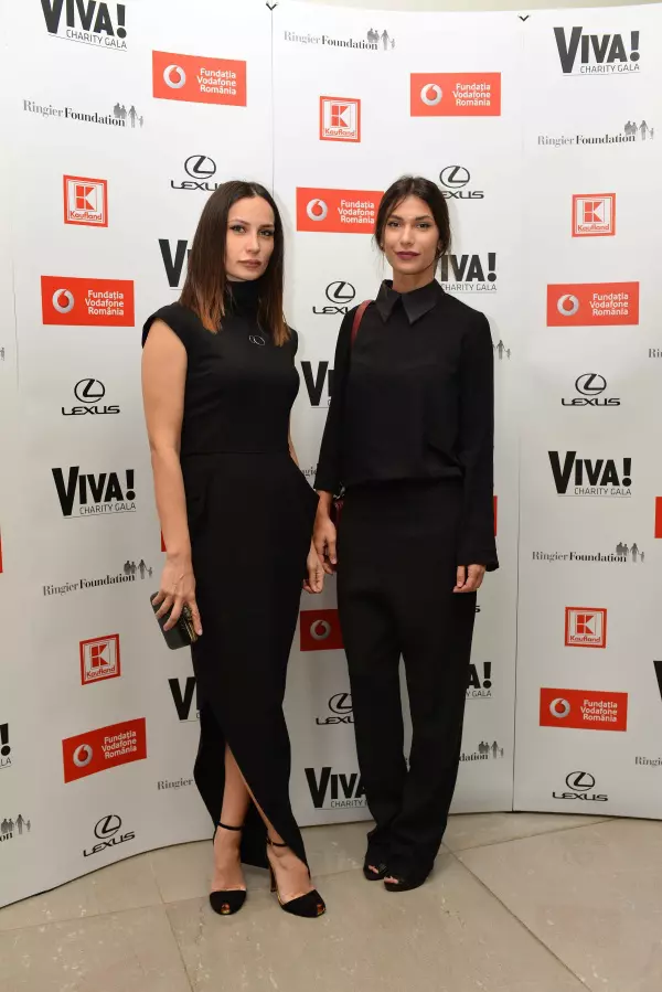 Beatrice si Andra Andreescu