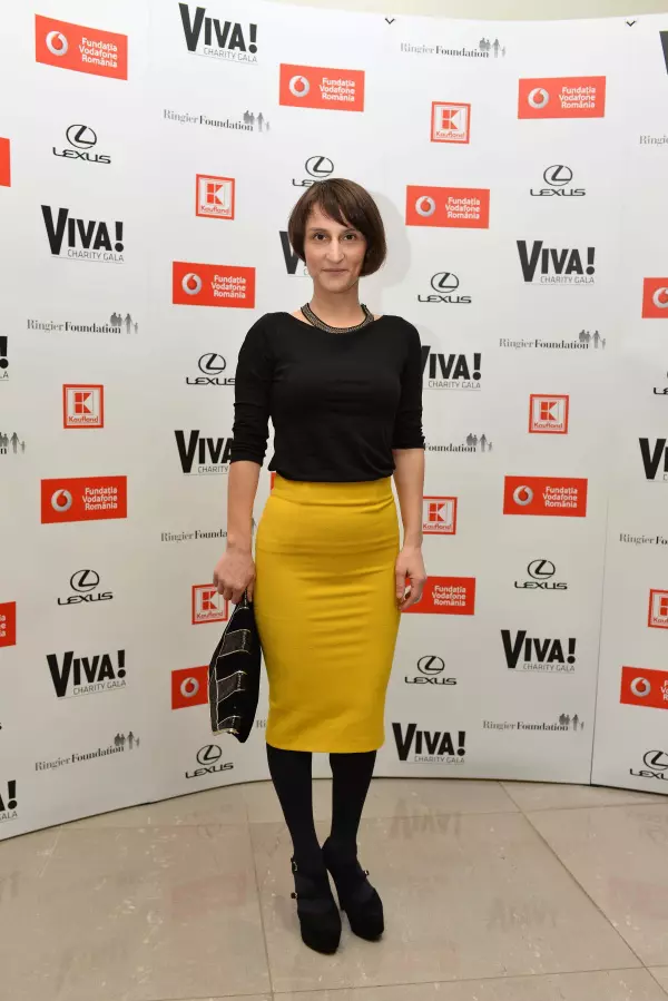 Raluca Tamas (VIVA!)