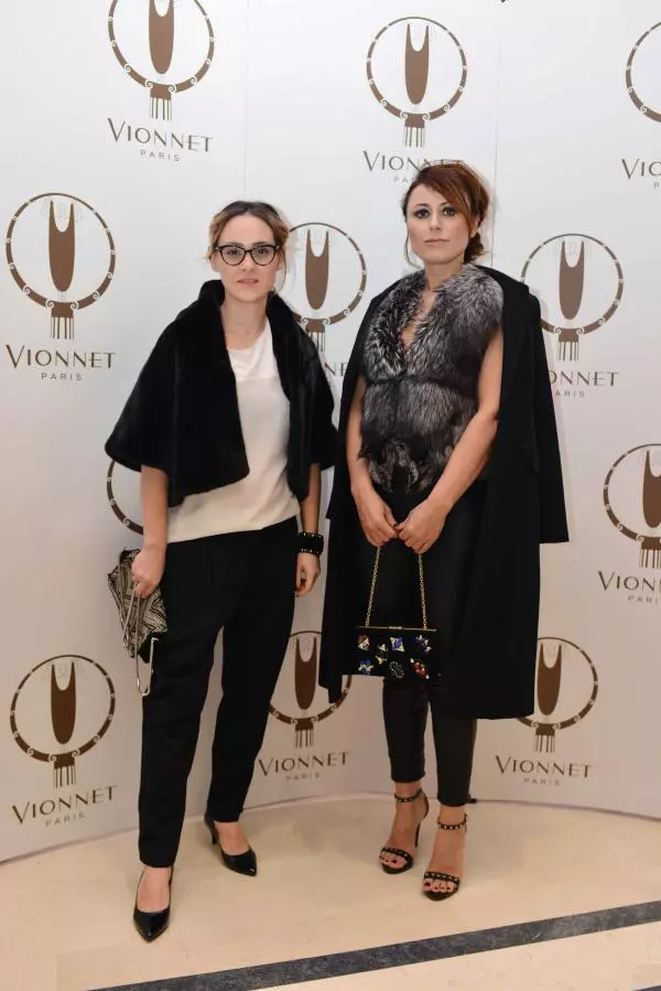 Iulia Paraschivescu (Elle) si Isabela Vasile