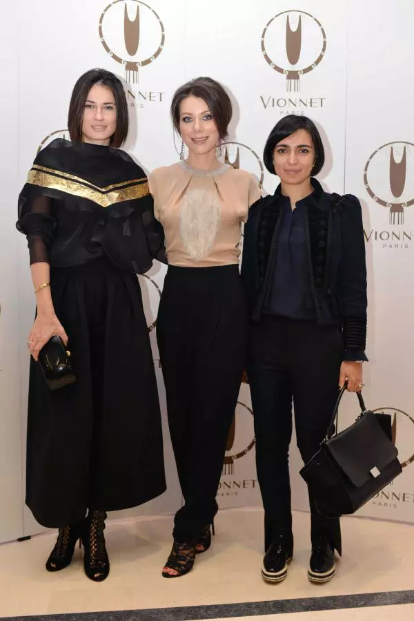 Roxana Voloseniuc (Elle), Raluca Simu si Domnica Margescu (Elle)