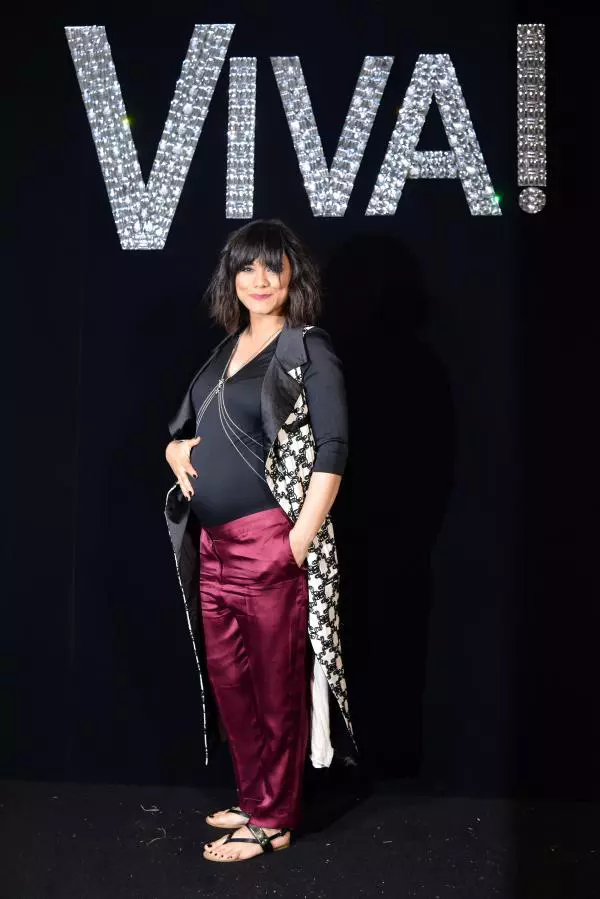 Aylin Cadir - Tinuta Pas du Tout, accesorii Bjorg