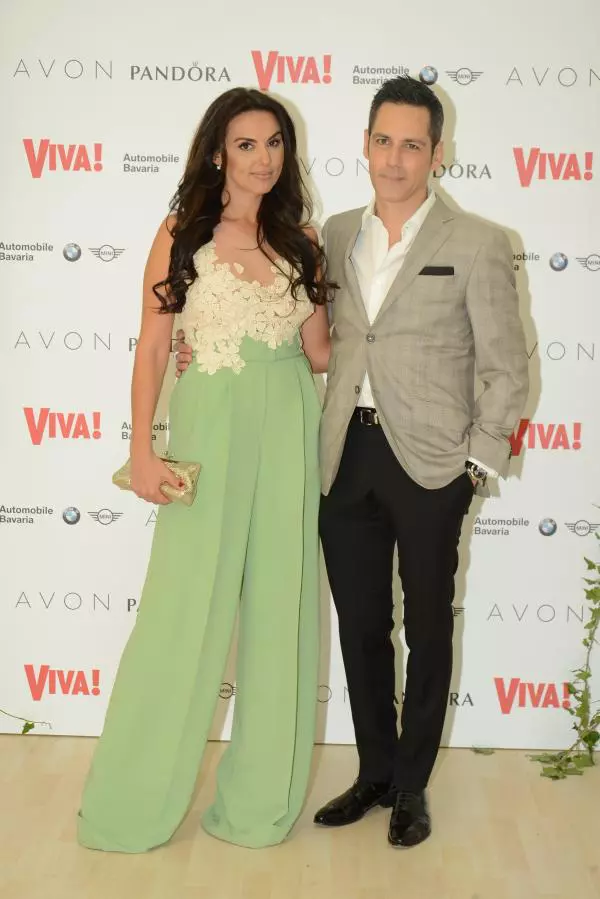 Lavinia Parva (tinuta Marie Ollie)si Stefan Banica