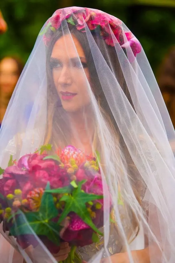 Adela Popescu mireasă