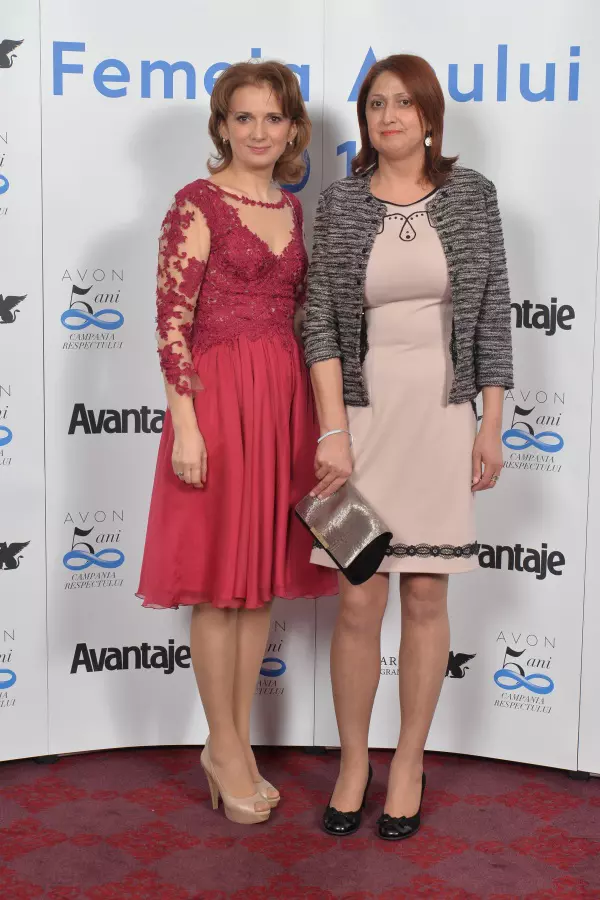 Daniela Palade Teodorescu alaturi de premianta Katalin Zoltani