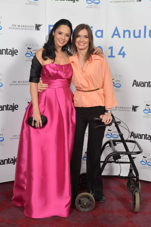 Andreea Marin, Lilia Mandru