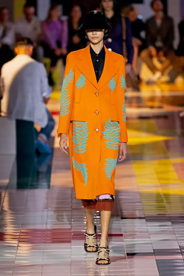 Portocaliu (Prada)