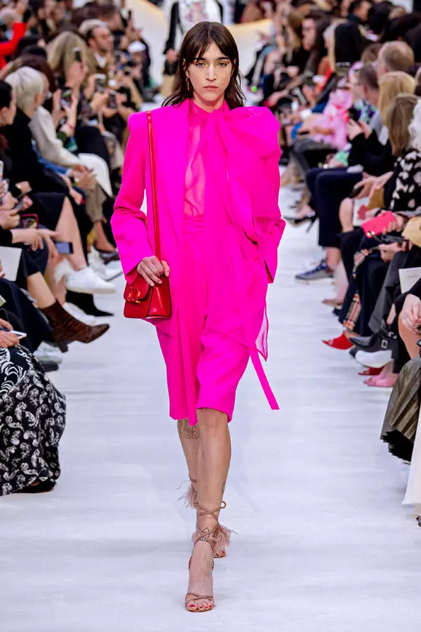 Roz (Valentino)
