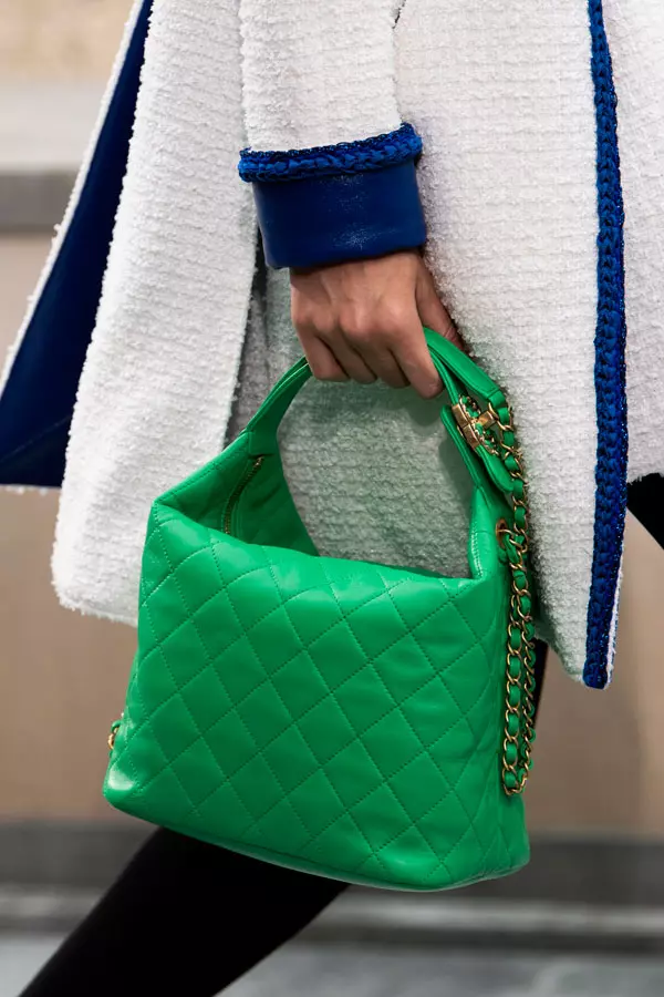 În culori aprinse (Chanel)