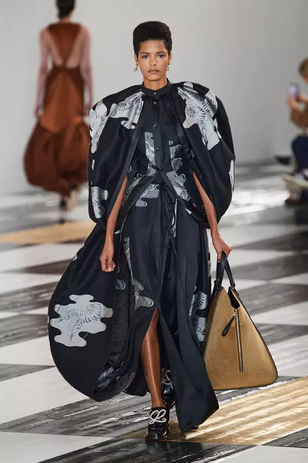 Loewe