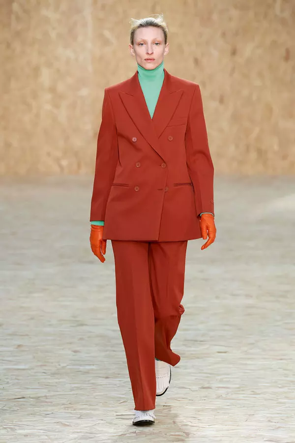 LACOSTE