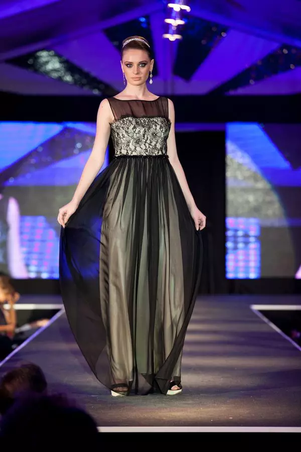 podium Mirela Stelea, Casablanca prezentare 3