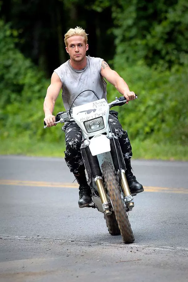 HE PLACE BEYOND THE PINES