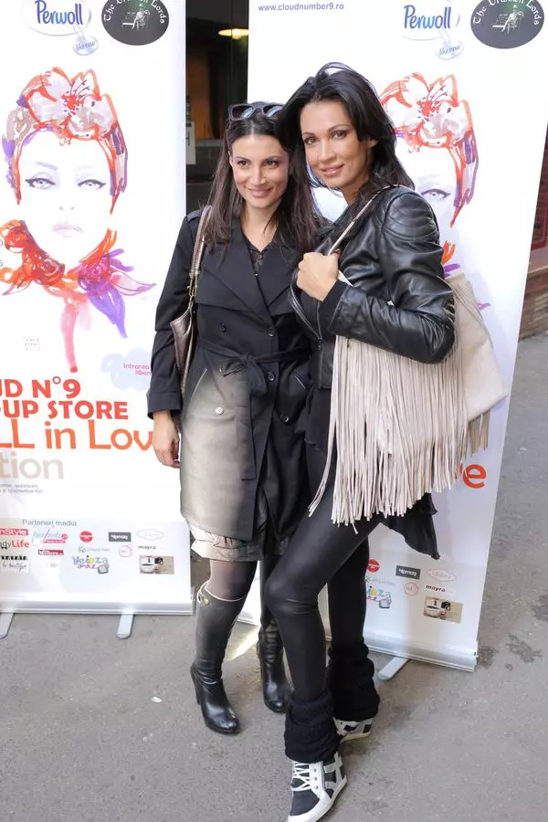 Ioana Ginghina si Nicoleta Luciu
