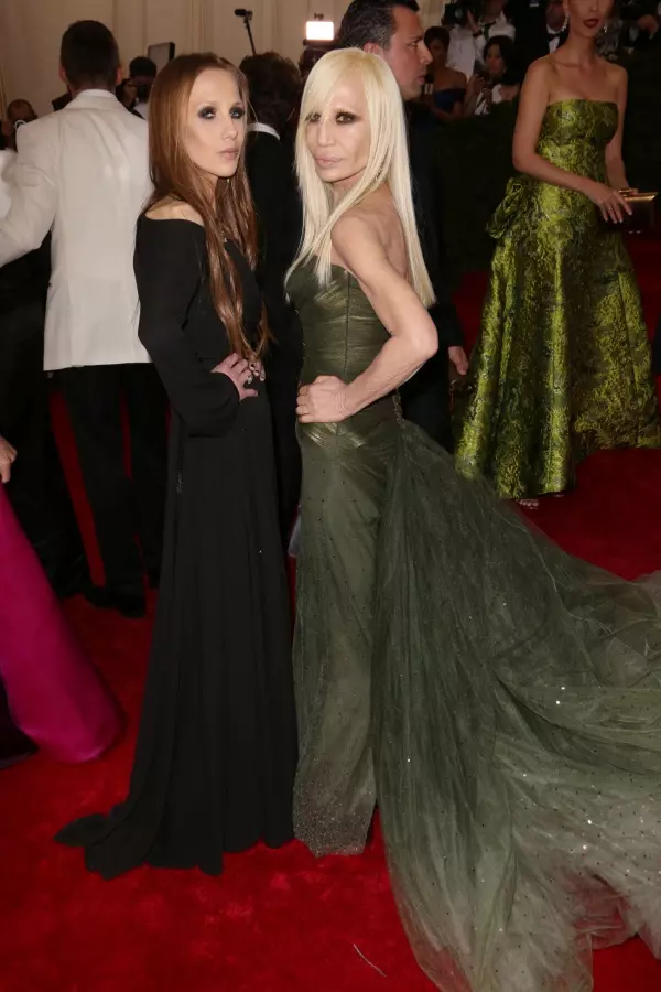 Allegra si Donatella Versace