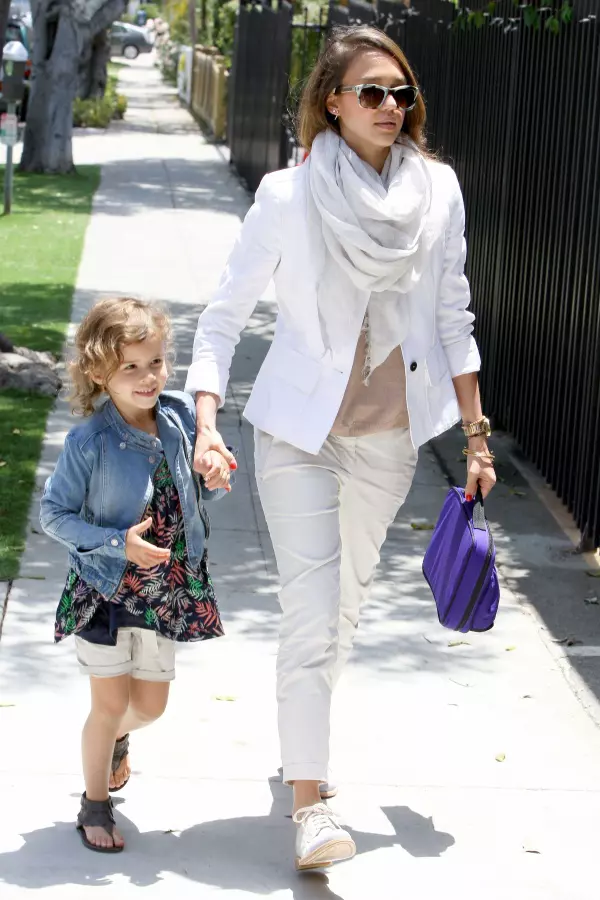 Jessica Alba si Honor