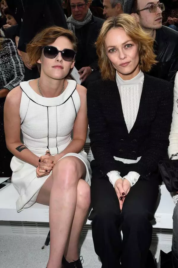 Kristen Stewart si Vanessa Paradis