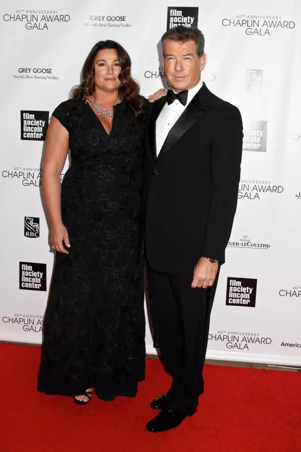 Pierce Brosnan şi Keely Shaye Smith