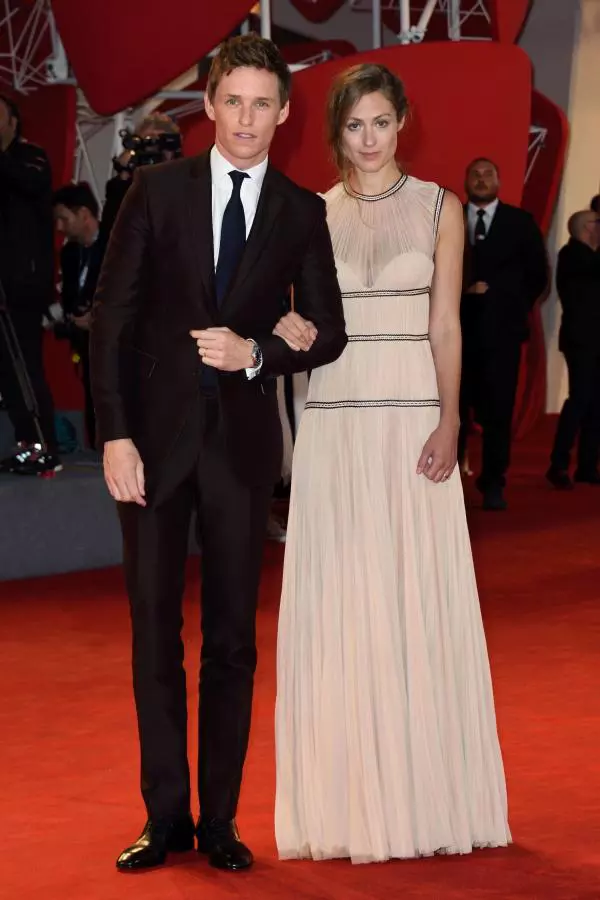 Eddie Redmayne si Hannah Bagshawe