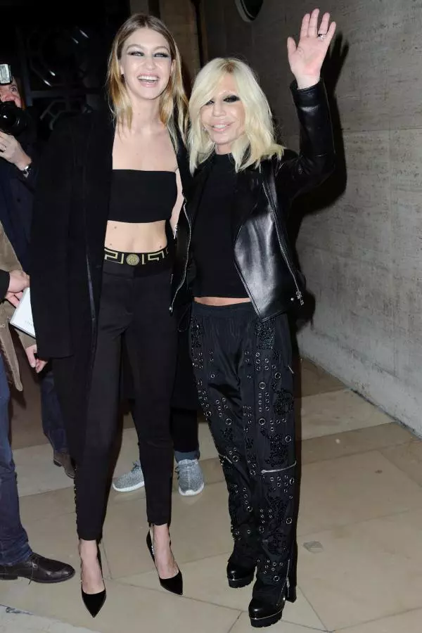 Gigi Hadid si Donatella Versace1